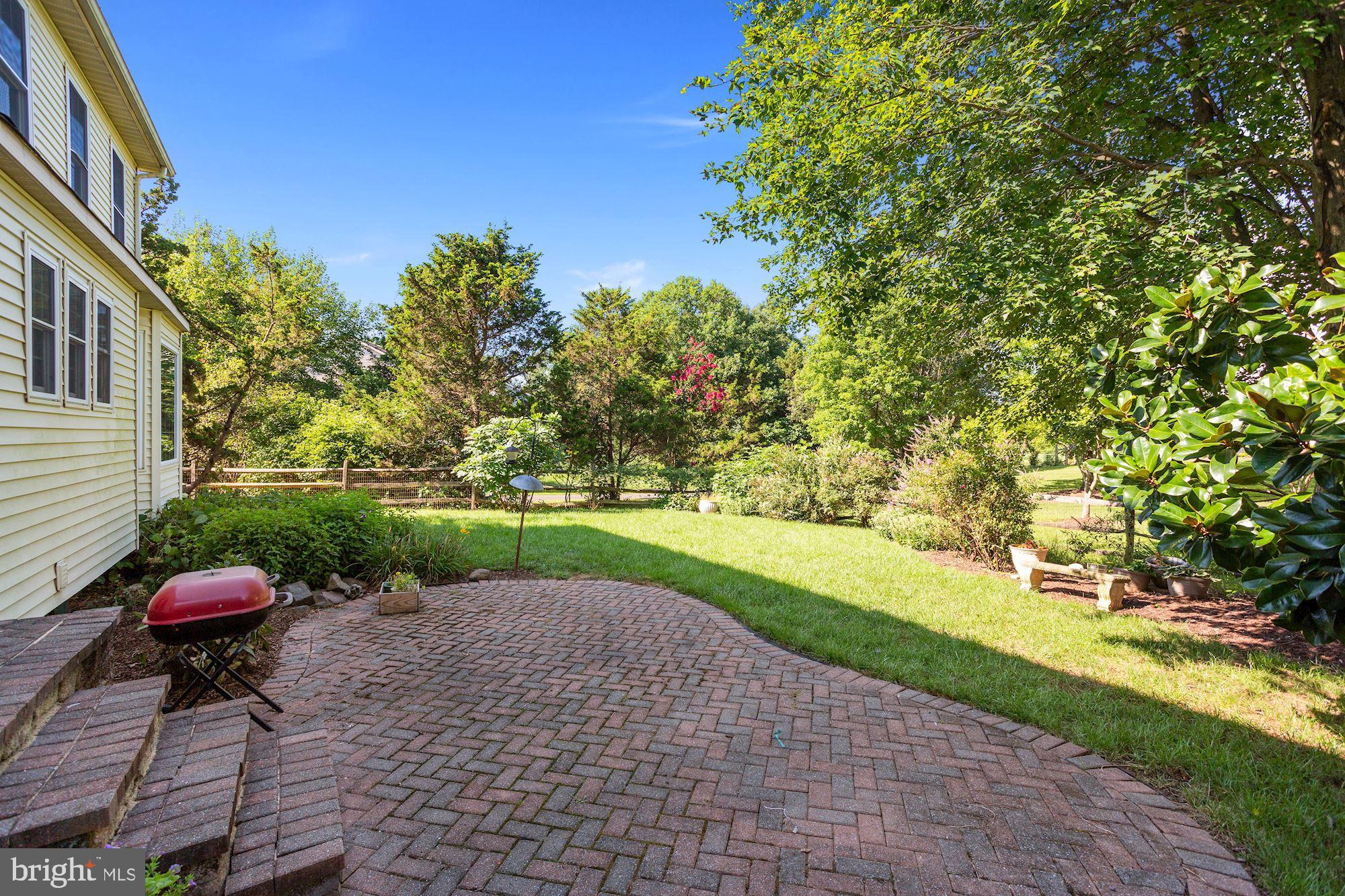 2320 Colts Brook Drive Reston, VA 20191 - Photo 25 of 30 Exterior Rear