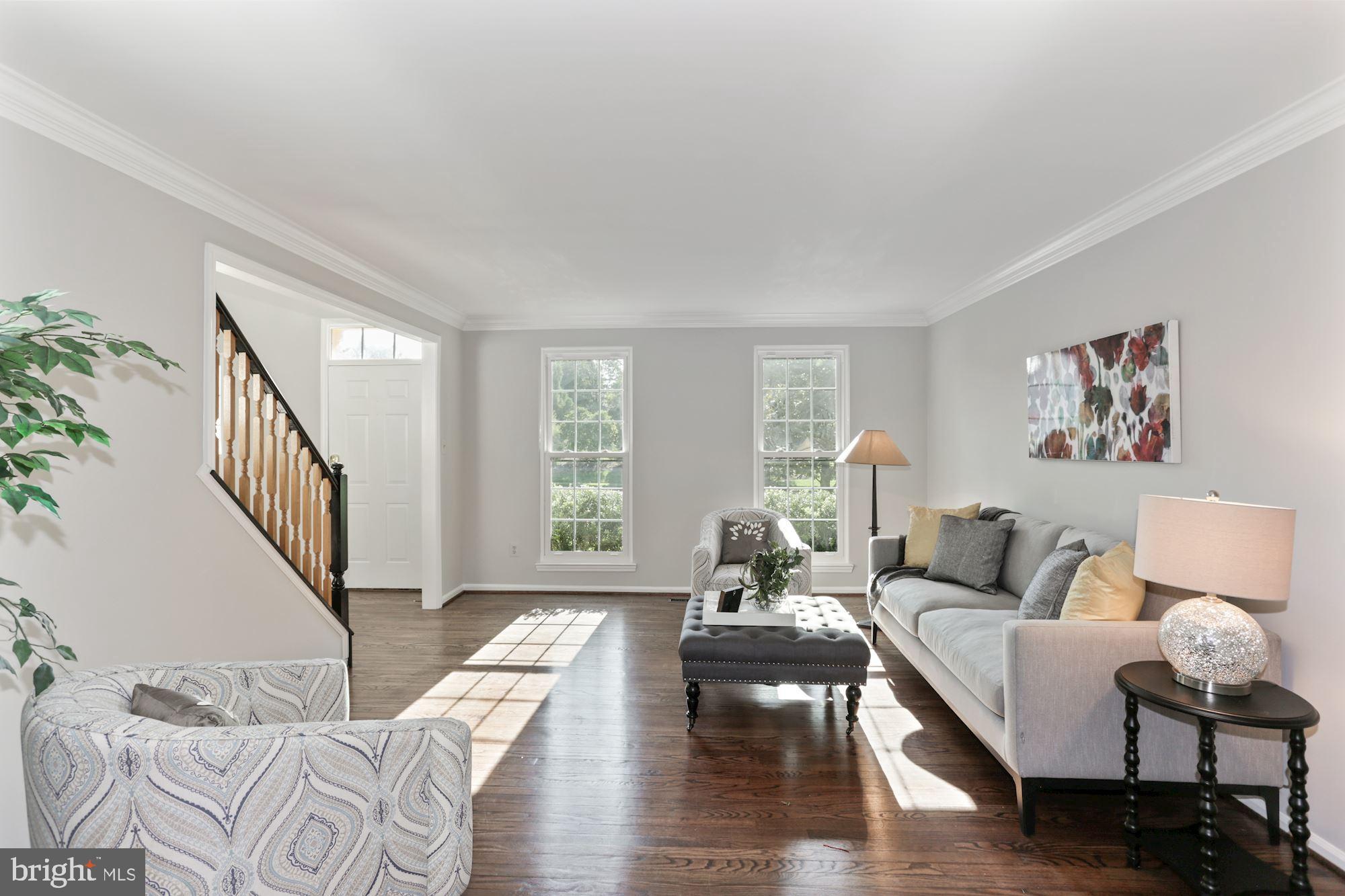 2320 Colts Brook Drive Reston, VA 20191 - Photo 10 of 30 Living Room