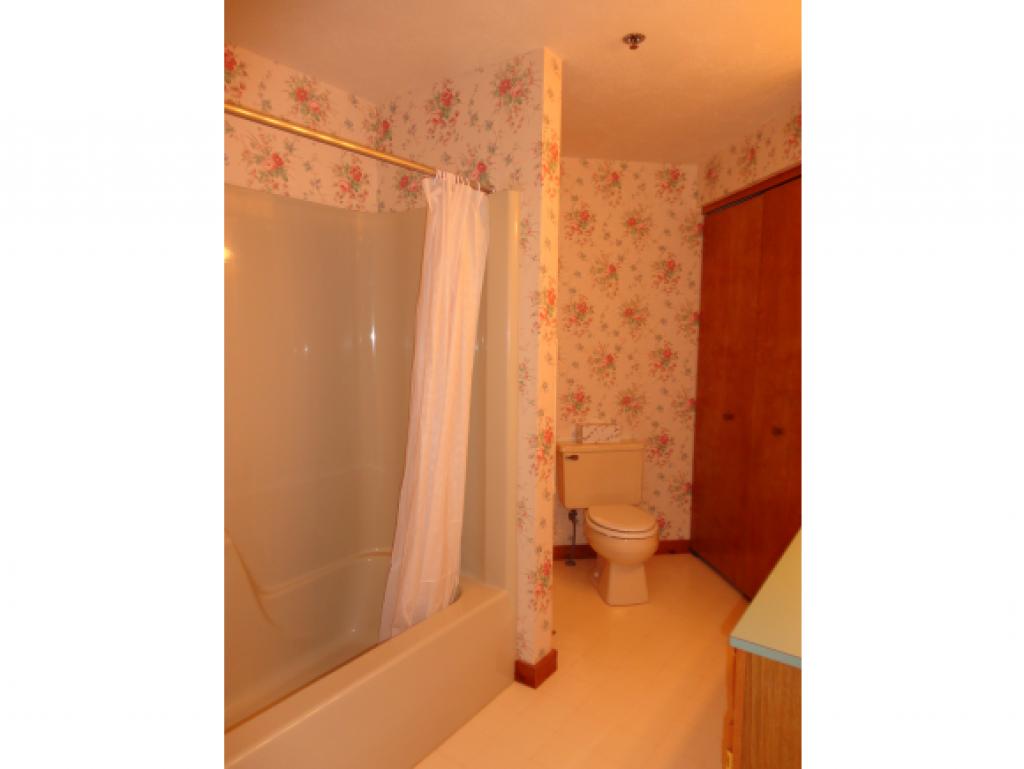 47 Ridgewood Drive, Unit 47 Atkinson, NH 03811 - Photo 21 of 32