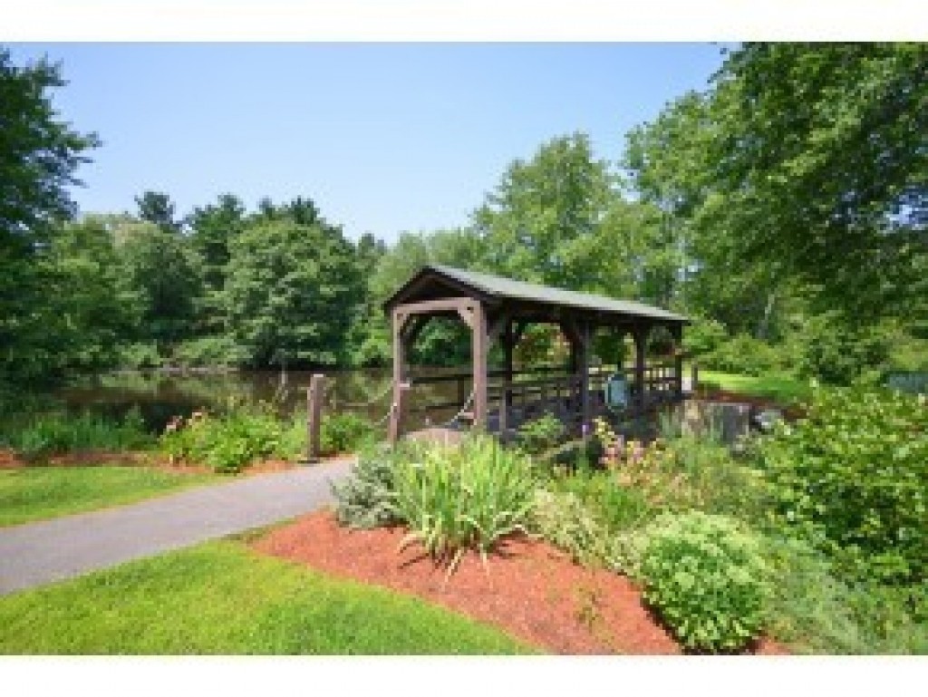 47 Ridgewood Drive, Unit 47 Atkinson, NH 03811 - Photo 30 of 32