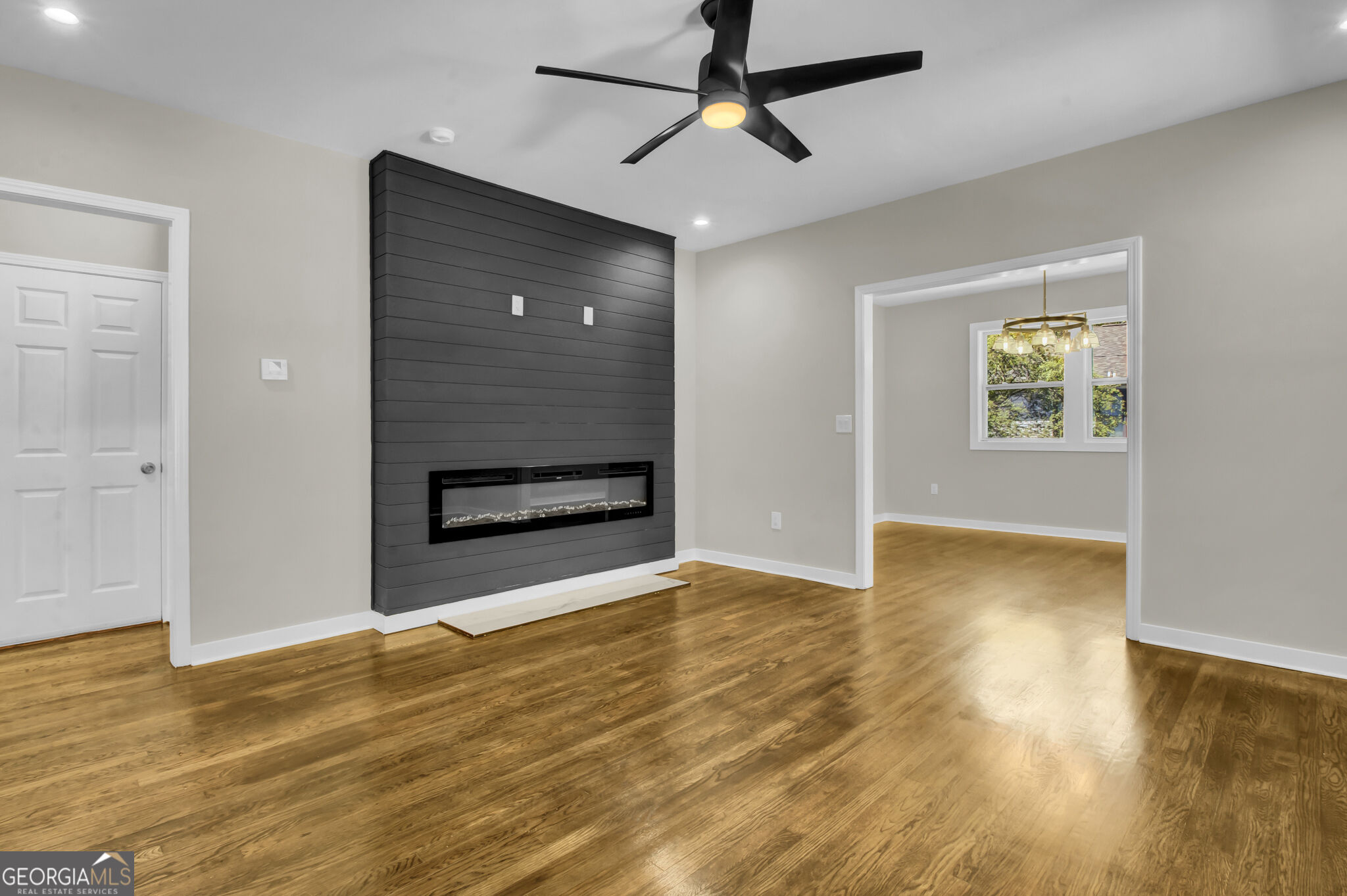 2172 Ben Hill Road East Point, GA 30344 - Photo 9 of 31 Gallery Image 9