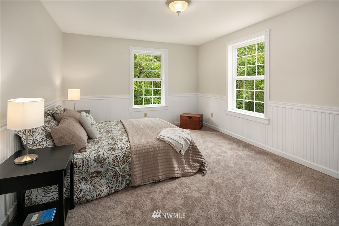 6109 Southwest Point Robinson Road Vashon, WA 98070 - Photo 17 of 25