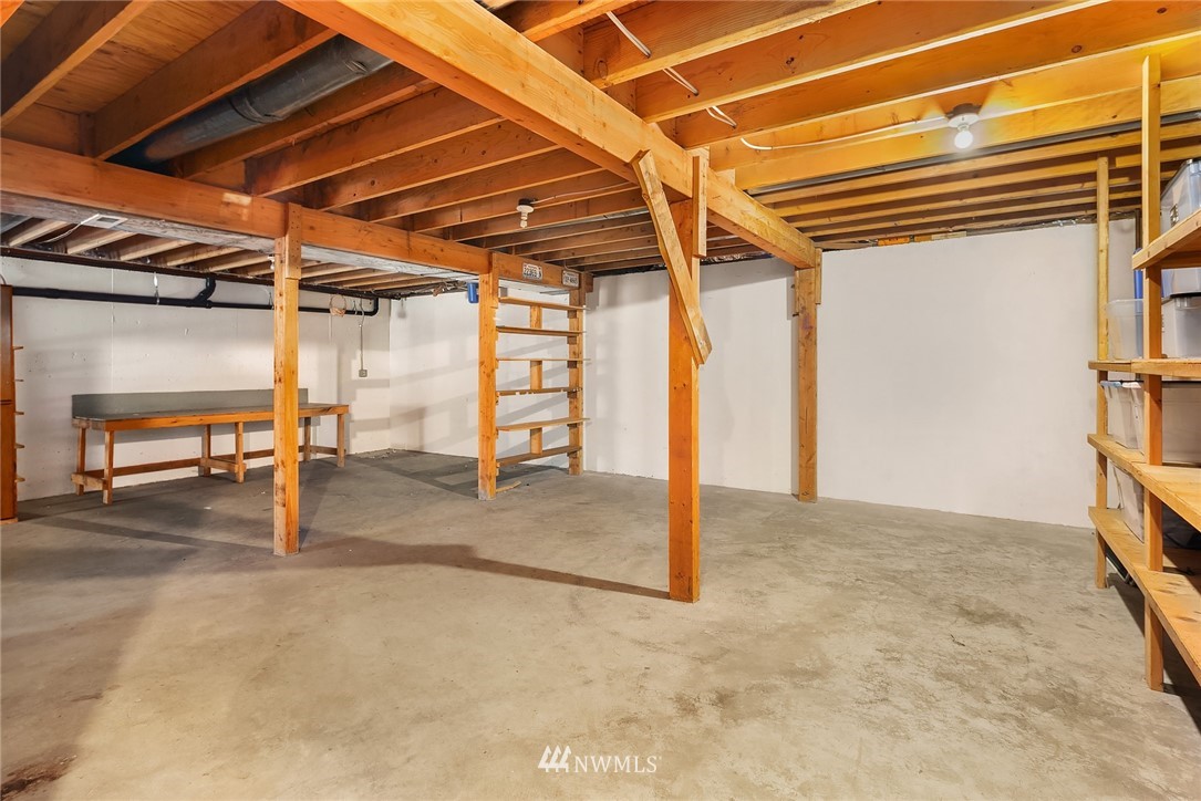 6109 Southwest Point Robinson Road Vashon, WA 98070 - Photo 21 of 25