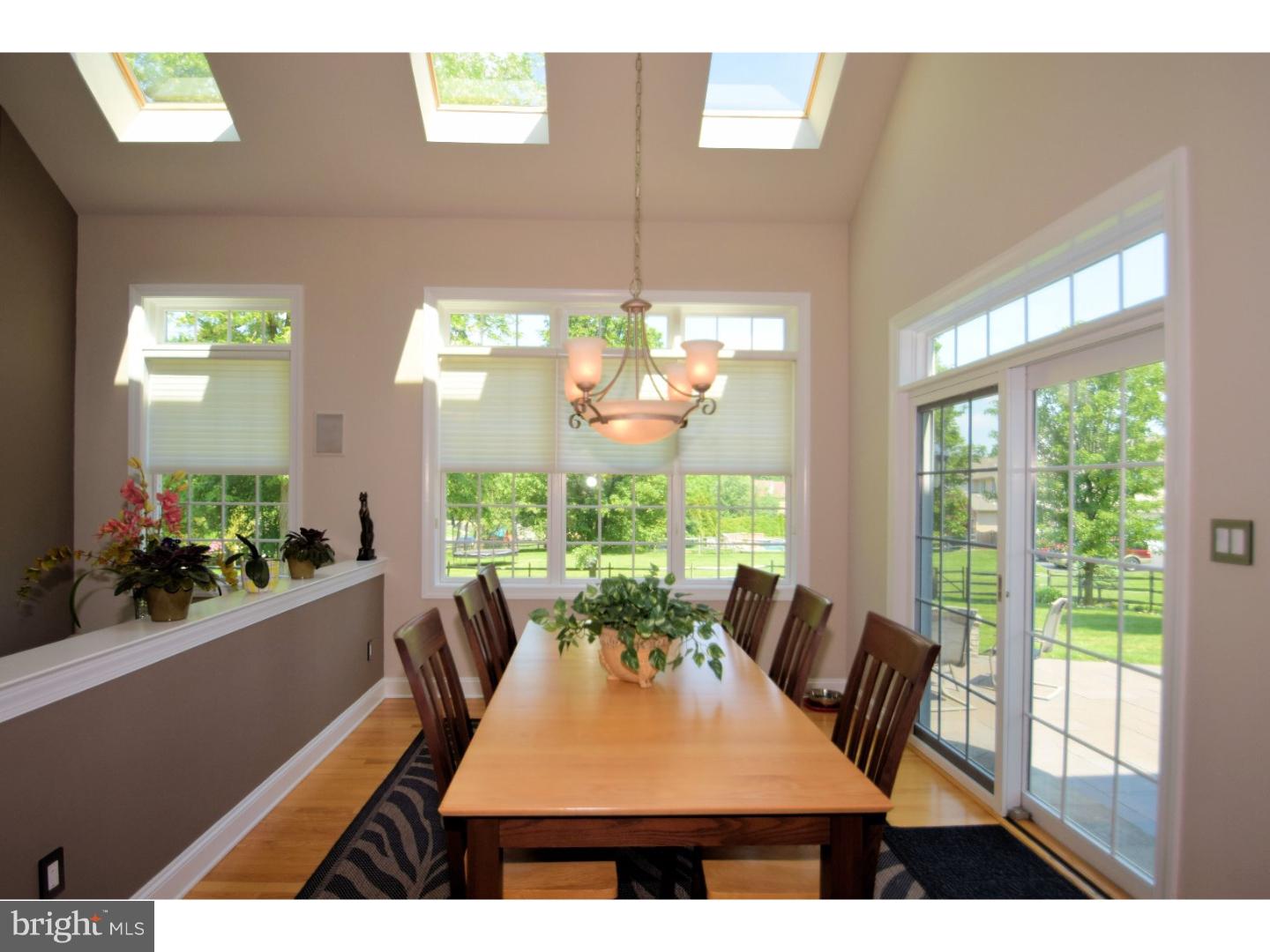 1668 Jarrettown Road Dresher, PA 19025 - Photo 11 of 25 Breakfast Room