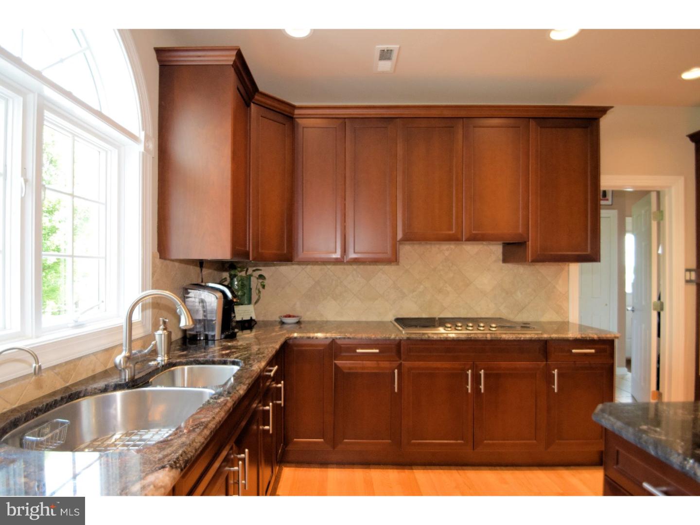 1668 Jarrettown Road Dresher, PA 19025 - Photo 10 of 25 Kitchen