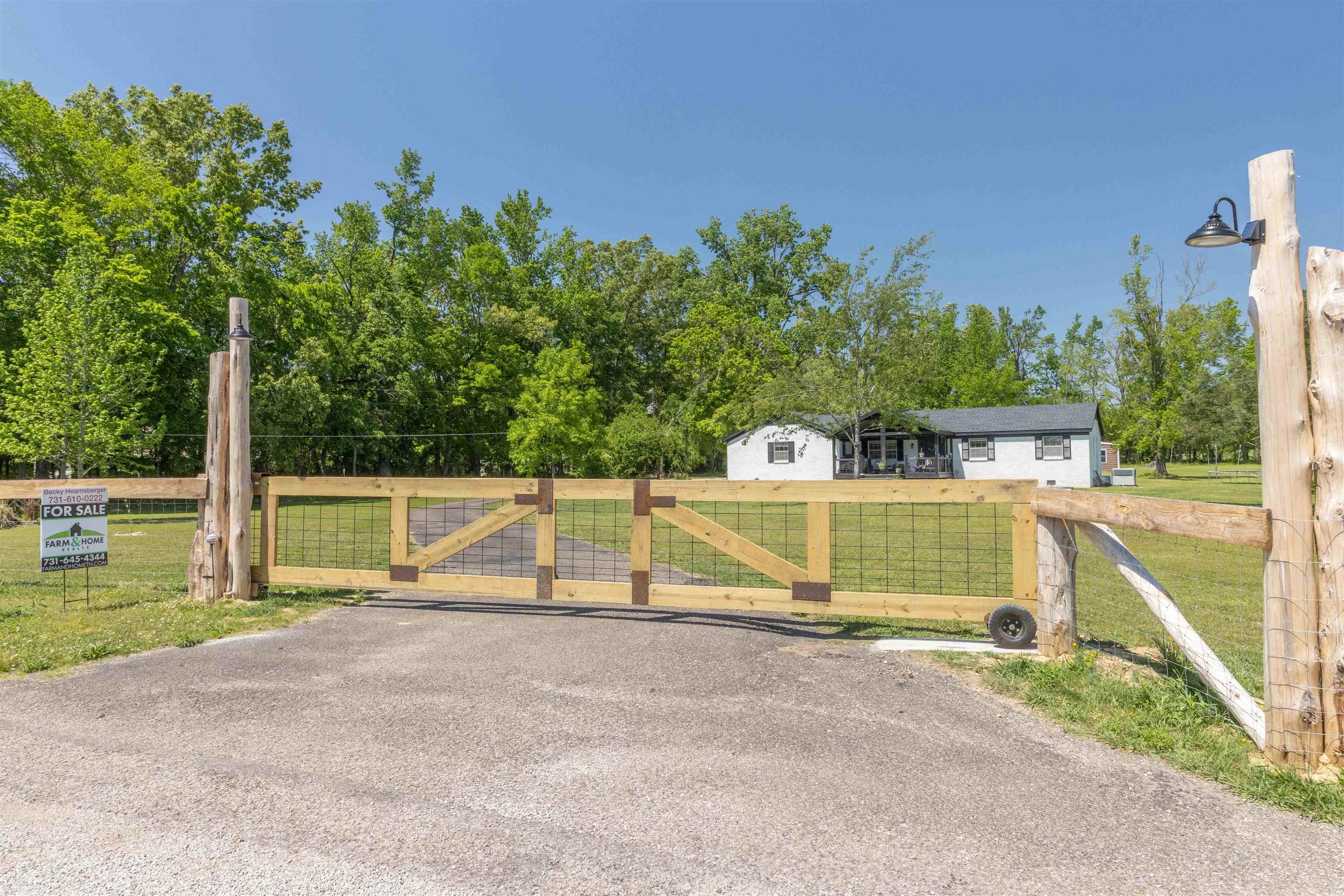 268 Taylor Road Michie, TN 38357 - Photo 2 of 37