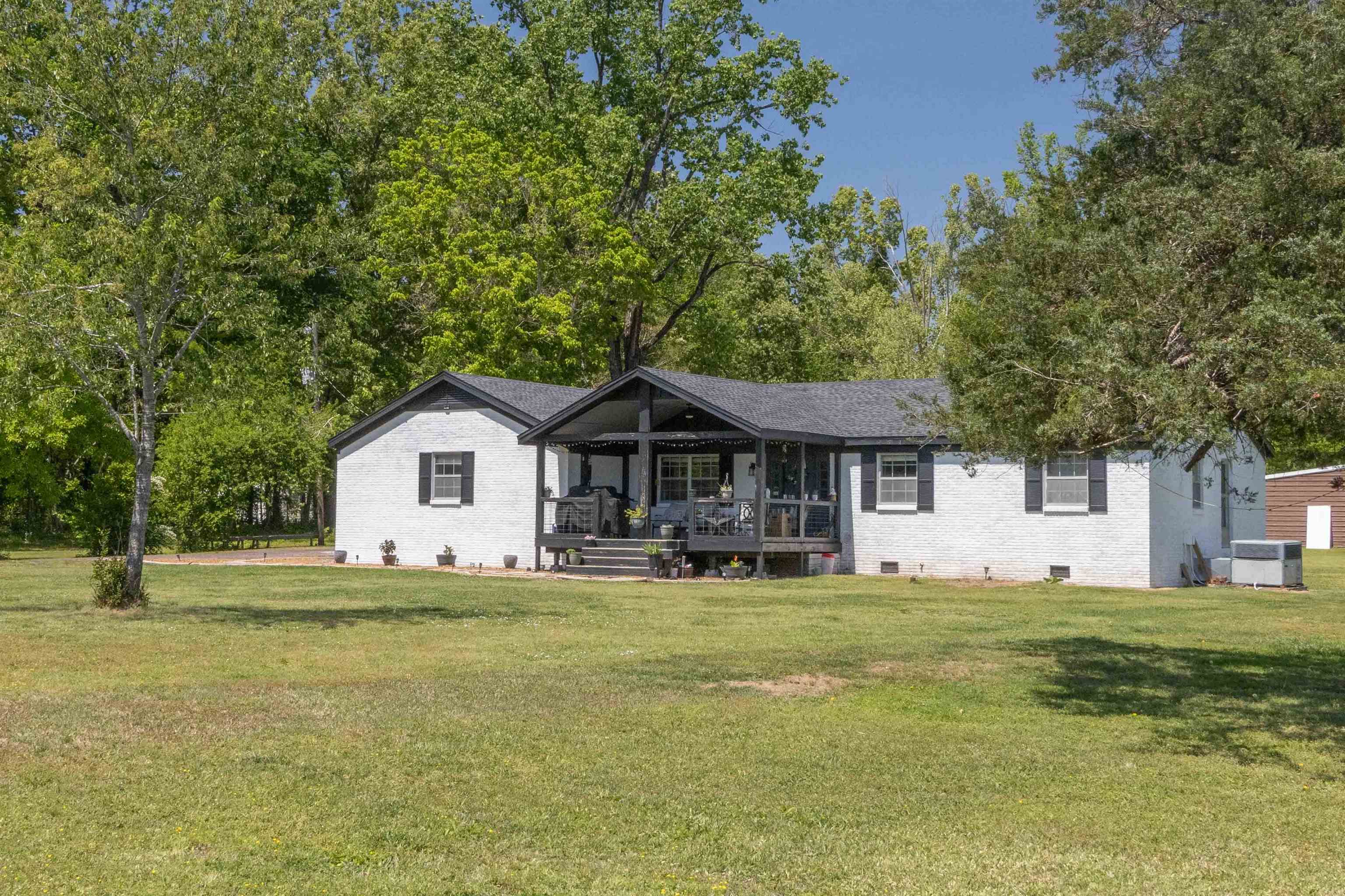 268 Taylor Road Michie, TN 38357 - Photo 4 of 37