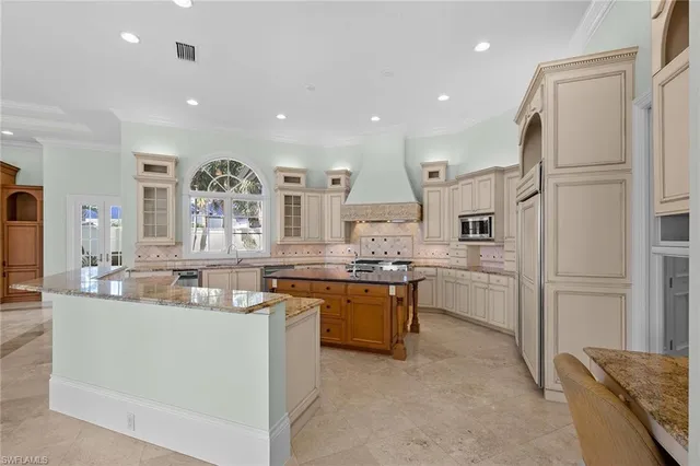 $5,700,000 | 28790 Blaisdell Drive, Naples, FL 34119