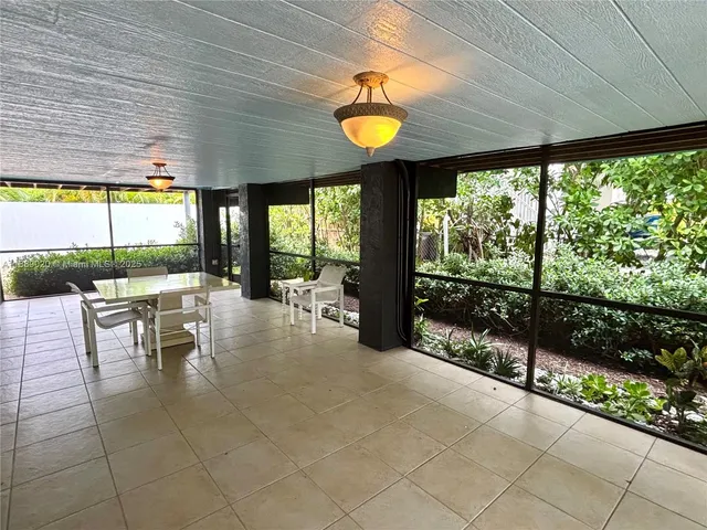 $1,500,000 | 155 Airstream Lane, Tavernier, FL 33070