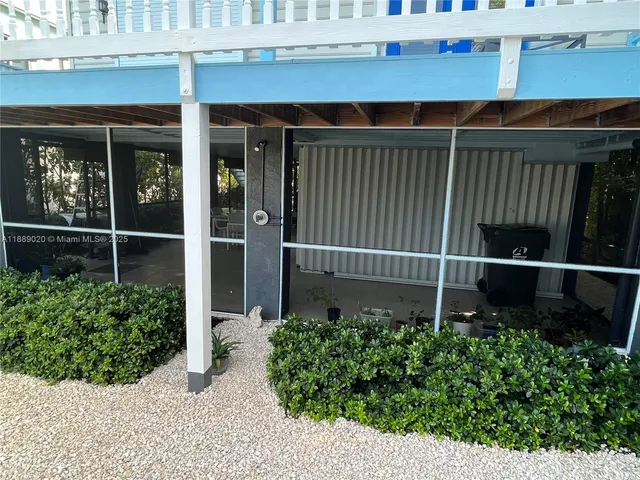 $1,500,000 | 155 Airstream Lane, Tavernier, FL 33070