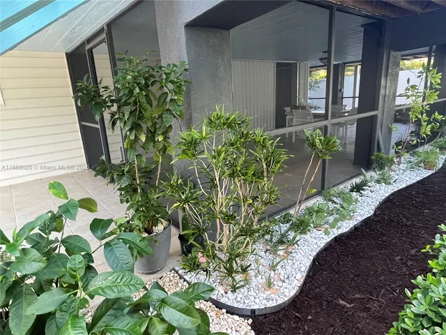 $1,500,000 | 155 Airstream Lane, Tavernier, FL 33070