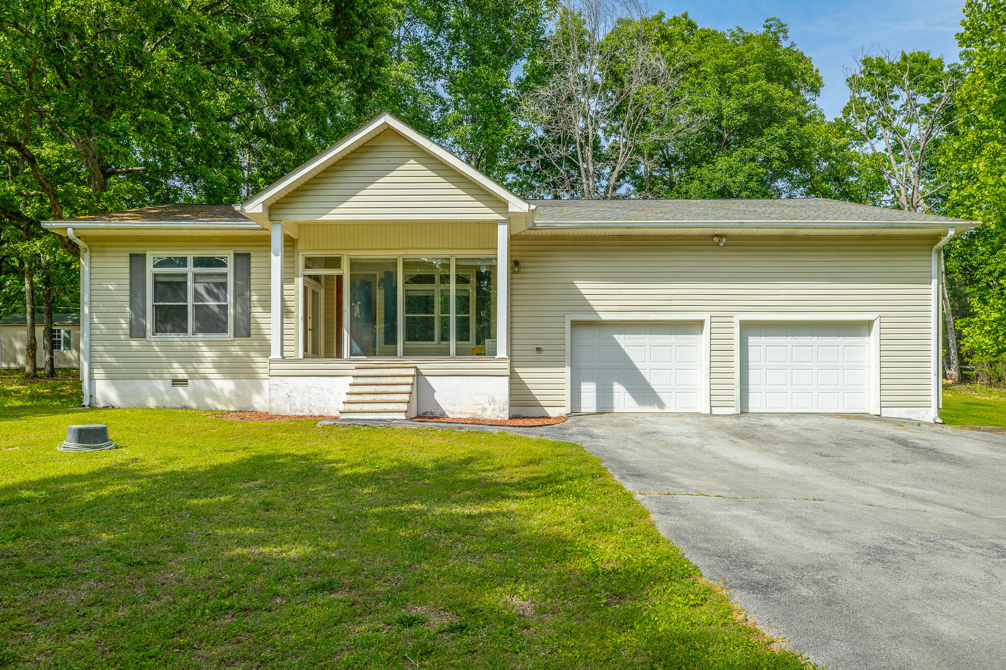 594 Rakestraw Road McDonald, TN 37353 - Photo 2 of 67 594 Rakestraw Road EX RE HD-40