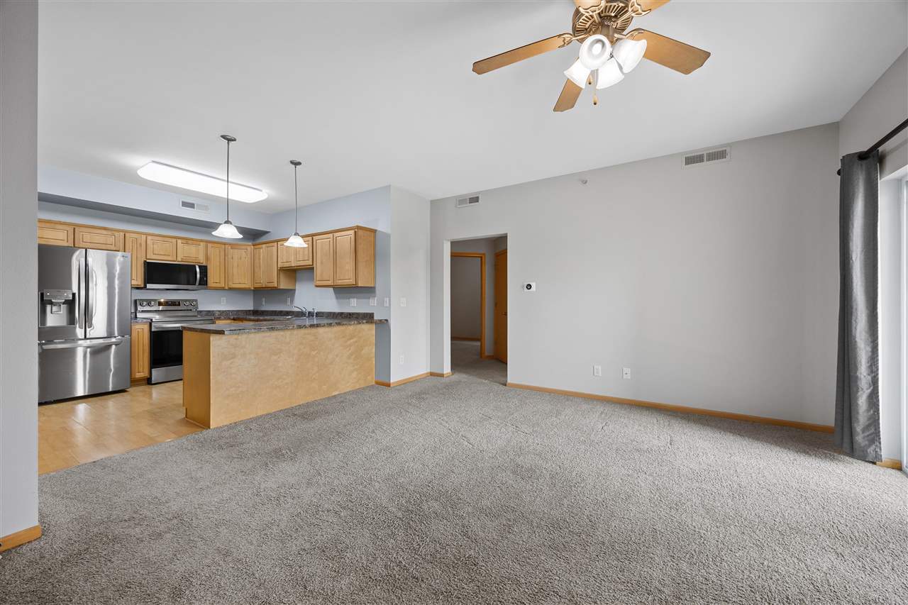 1092 Walnut Avenue, Unit 102 Riverside, IA 52327 - Photo 6 of 35 Gallery Image 6