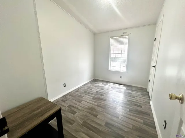 $127,500 | 11858 Springfield Road, Denham Springs, LA 70706