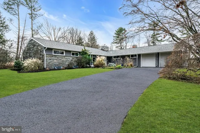 $750,000 | 4380 Province Line Road, Princeton, NJ 08540