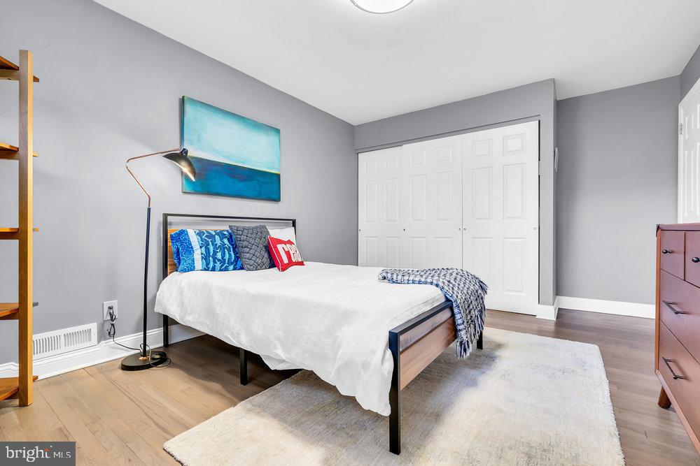 4380 Province Line Road Princeton, NJ 08540 - Photo 32 of 48 Bedroom with modern accents.