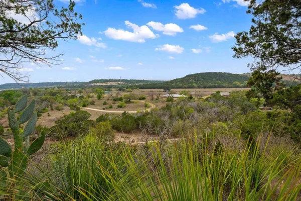 $504,000 | 1094 Harper Road, Kerrville, TX 78028