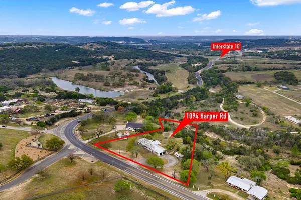 $504,000 | 1094 Harper Road, Kerrville, TX 78028