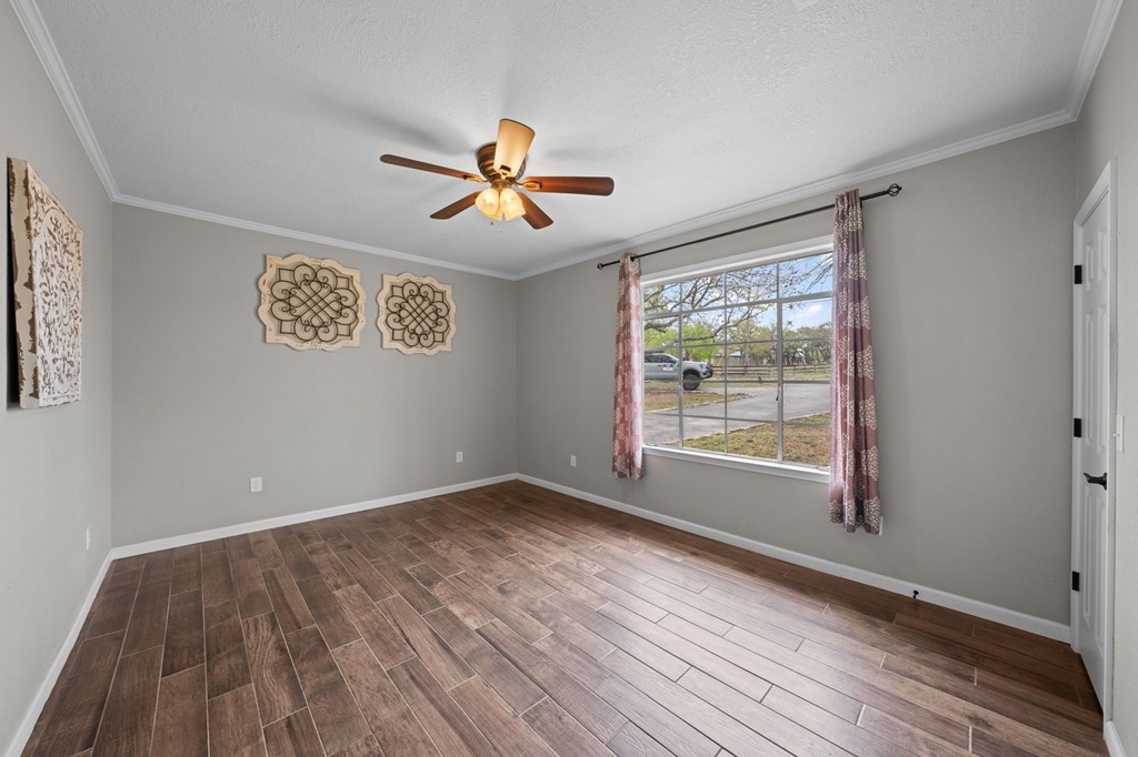 1094 Harper Road Kerrville, TX 78028 - Photo 26 of 32