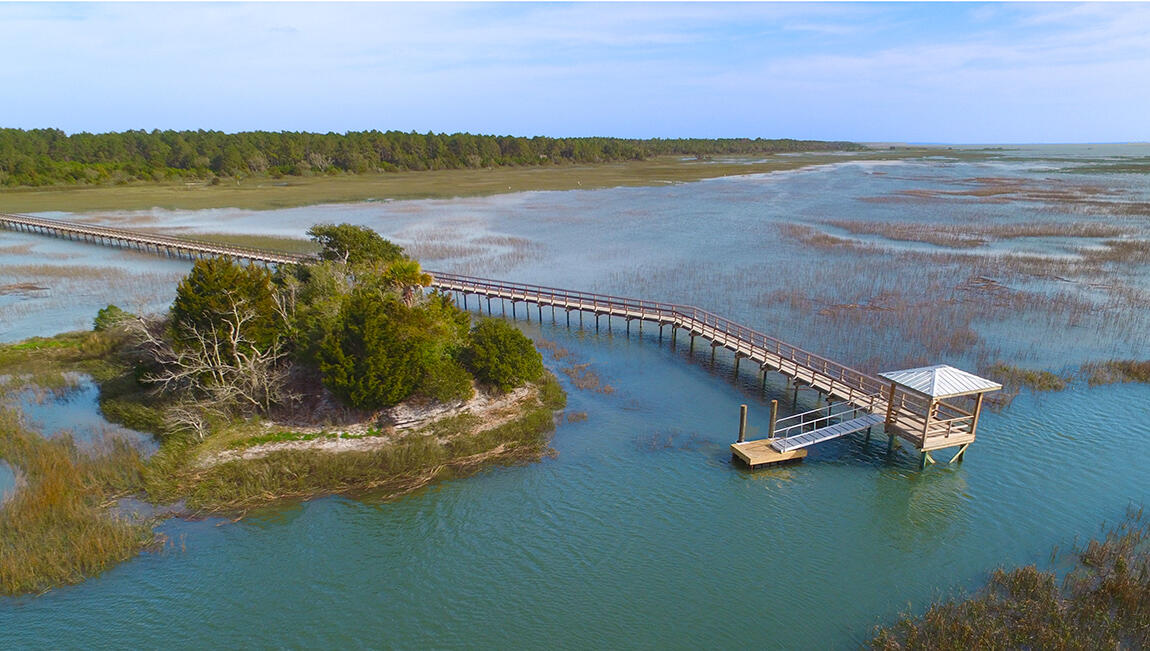 2171 Oyster Reef Lane Mount Pleasant, SC 29466 - Photo 30 of 31 dock-floater_edited2