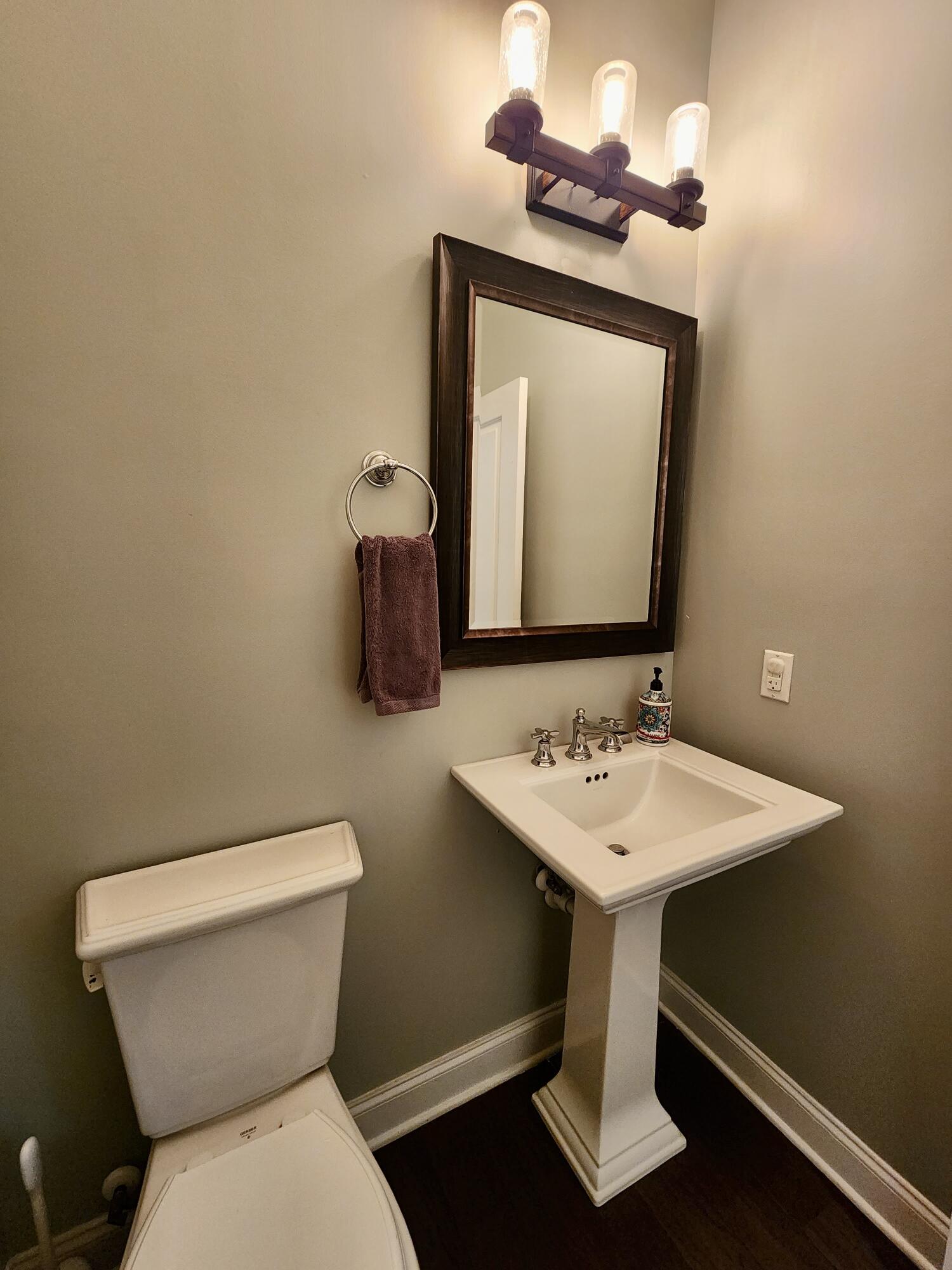 2171 Oyster Reef Lane Mount Pleasant, SC 29466 - Photo 5 of 31 20221110_114259