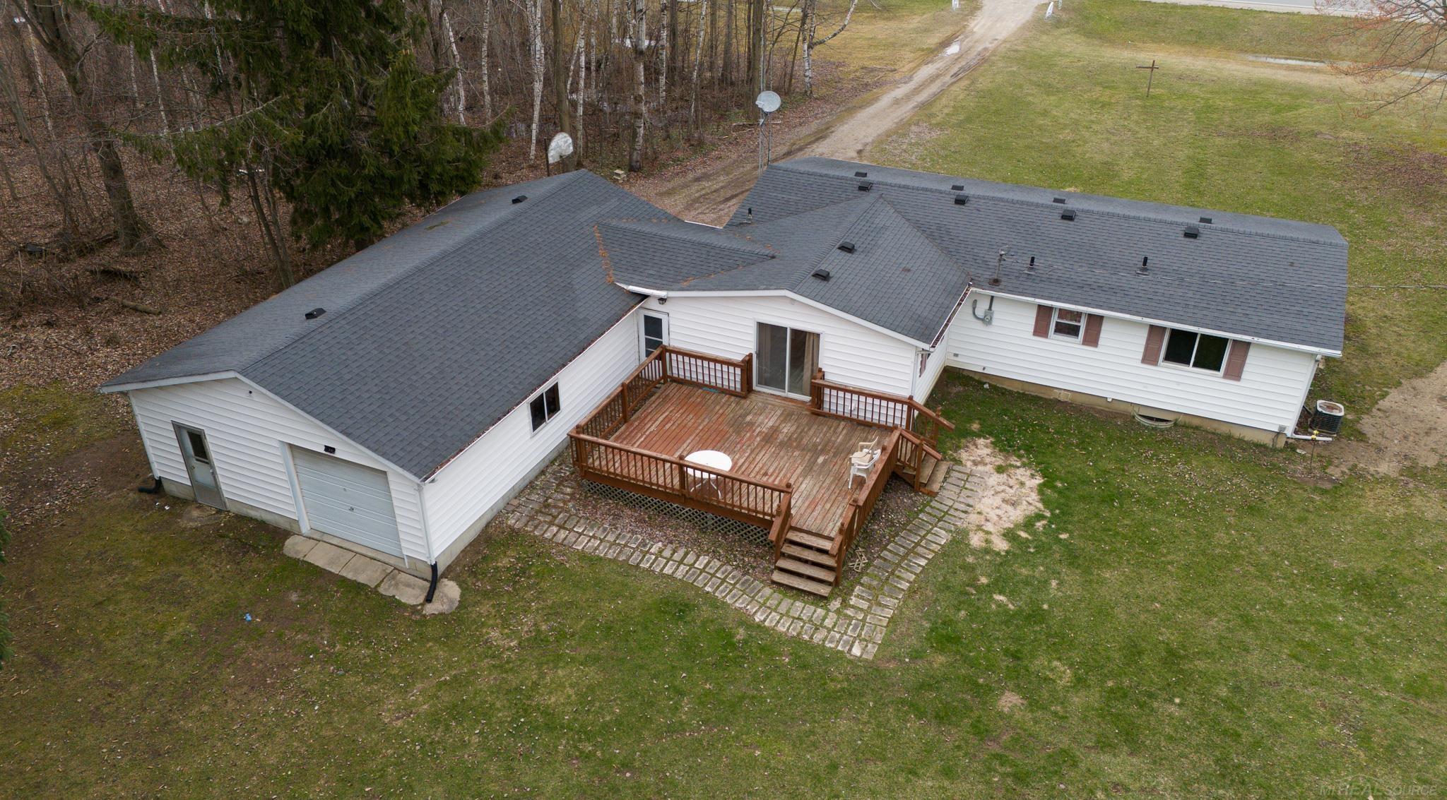 1631 French Line Road Carsonville, MI 48419 - Photo 34 of 45