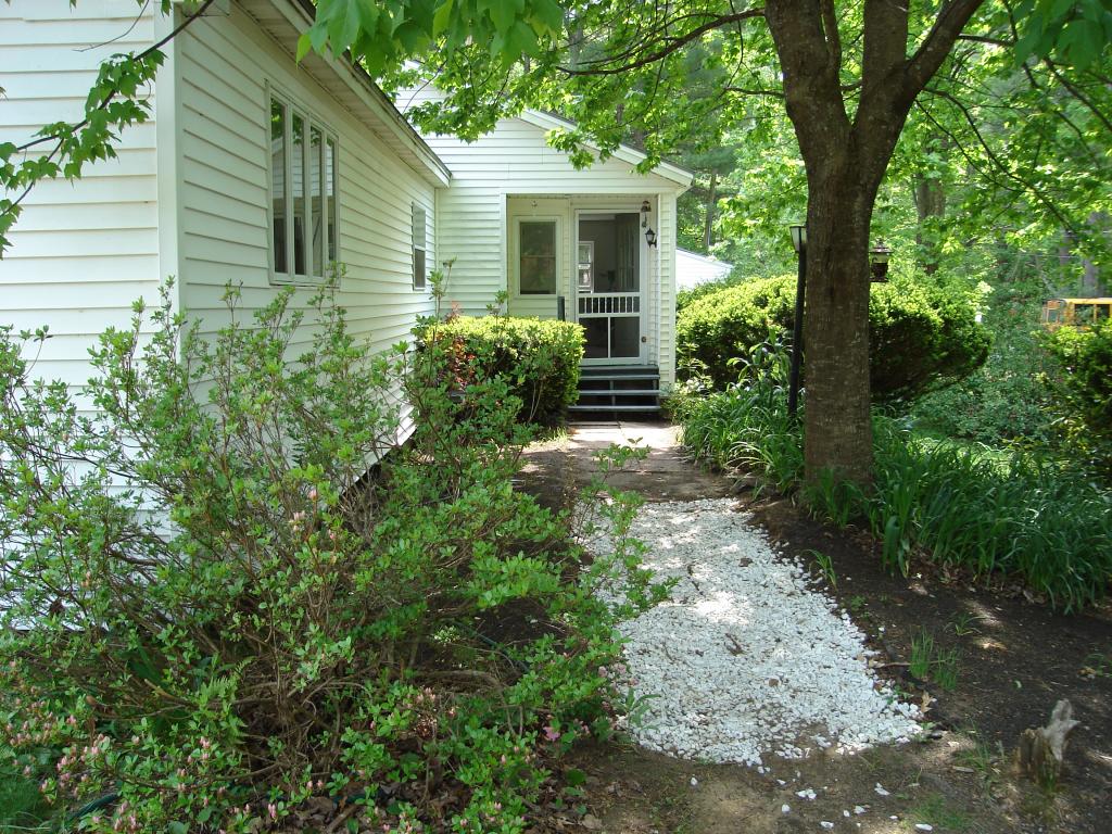 88 Brewster Road Barrington, NH 03825 - Photo 4 of 19
