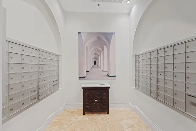 $699,900 | 651 Okeechobee Boulevard, Unit 901, West Palm Beach, FL 33401