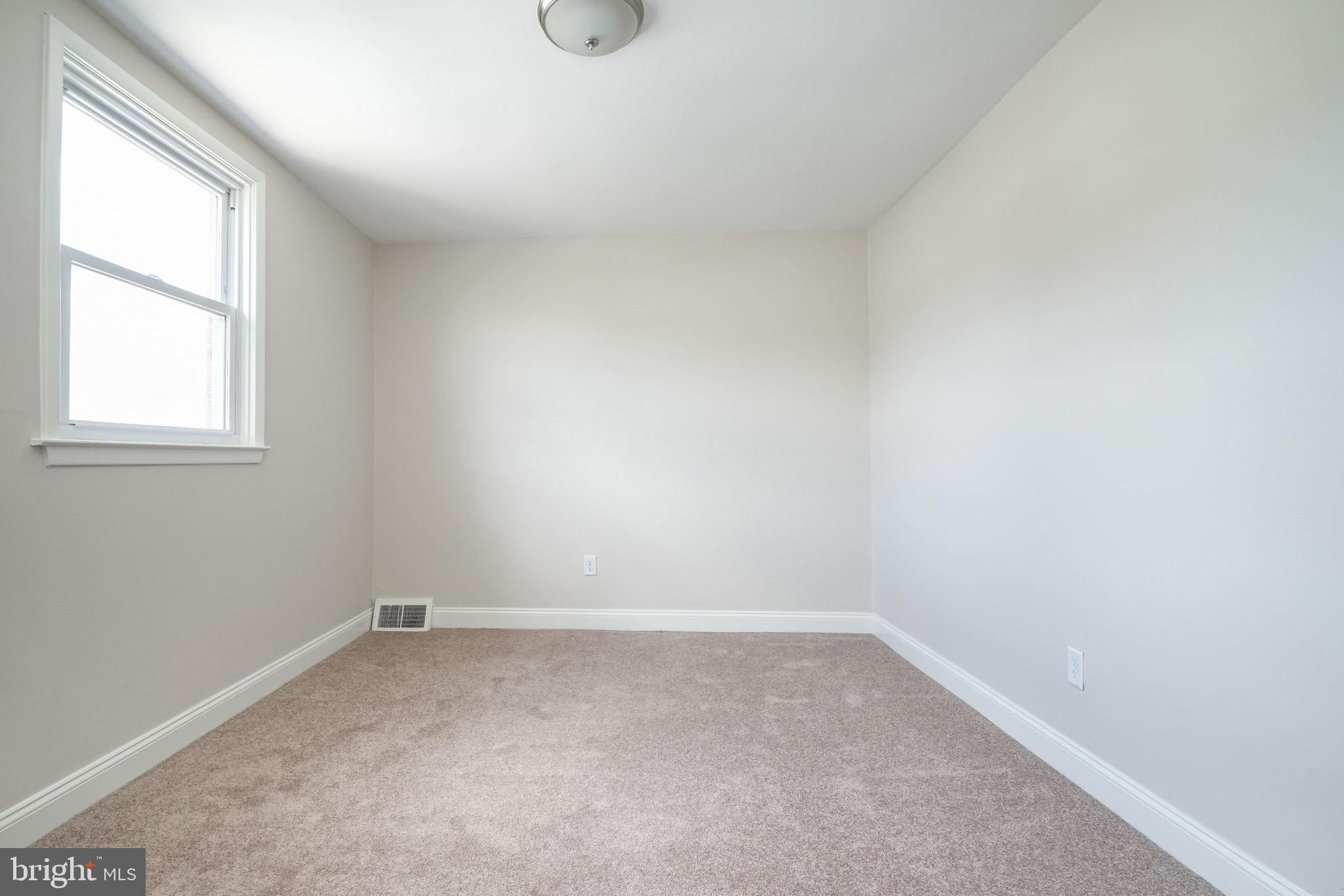 676 Renz Street Philadelphia, PA 19128 - Photo 18 of 36 Bedroom # 2