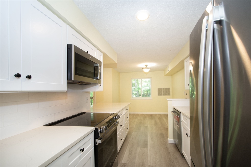 10 Beal's Cove Road, Unit C Hingham, MA 02043 - Photo 9 of 26
