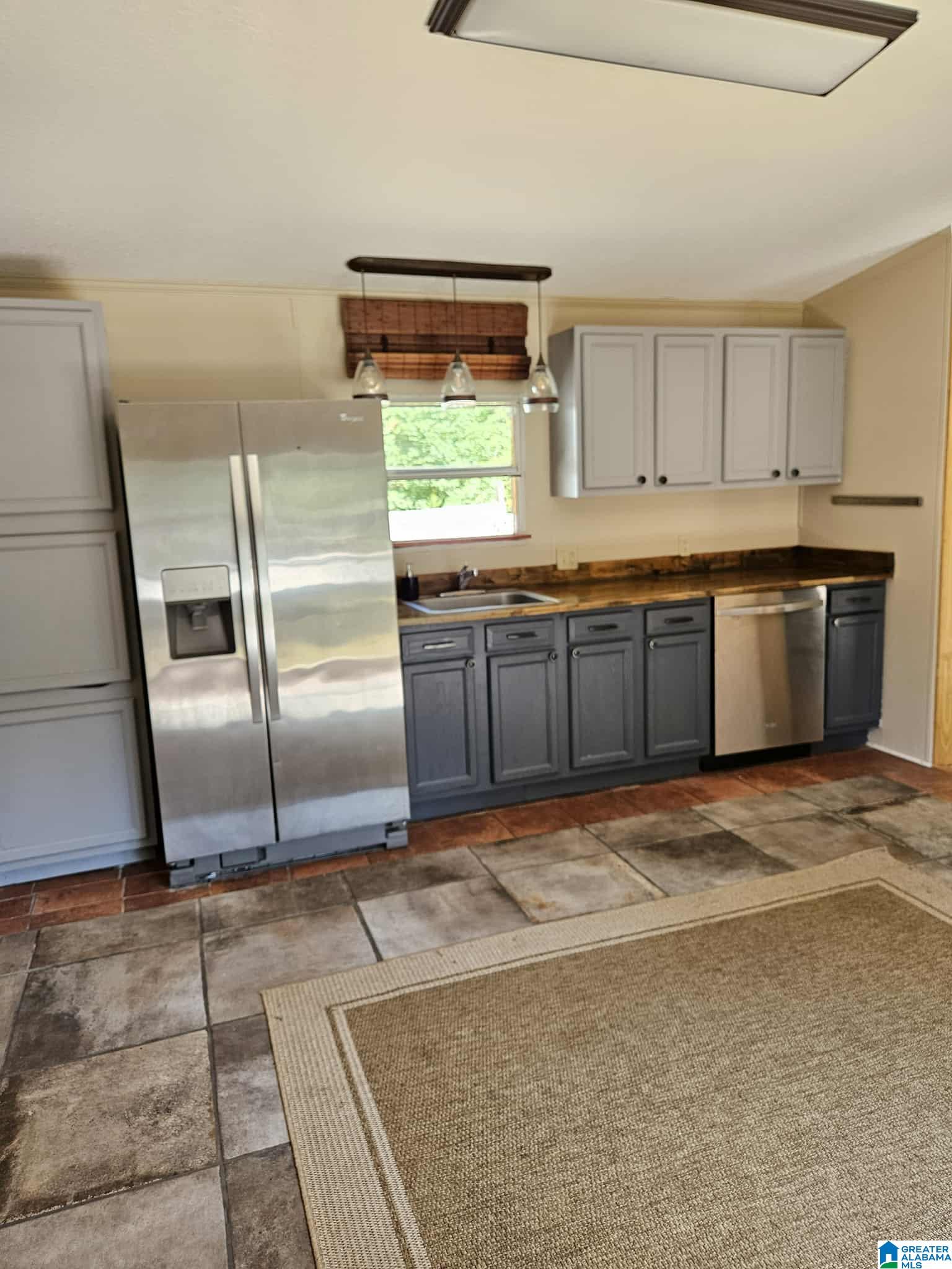 2133 Pleasant Valley Road Odenville, AL 35120 - Photo 2 of 23