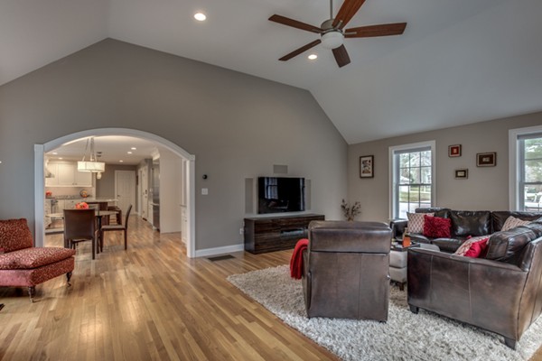 22 A Lindor Road North Reading, MA 01864 - Photo 15 of 30 Gallery Image 15