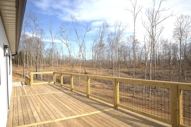 $425,000 | 695 Woodland Road, Hohenwald, TN 38462