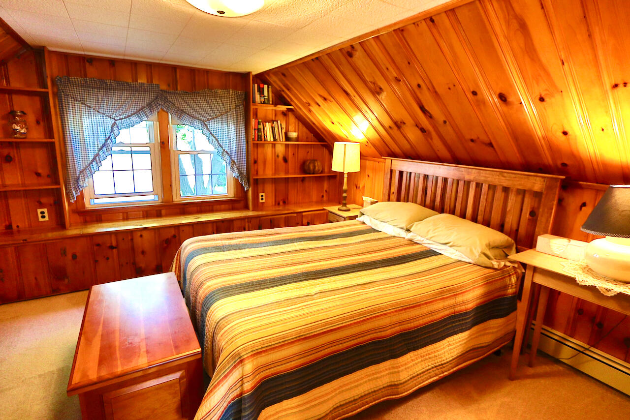 358 Tuttle Road Cumberland, ME 04021 - Photo 18 of 46 358 Tuttle Rd, Cumberland - 36 of 55