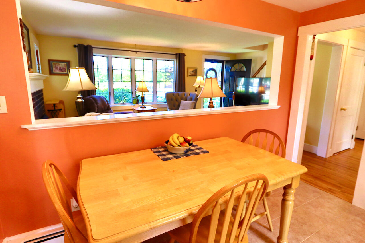 358 Tuttle Road Cumberland, ME 04021 - Photo 6 of 46 358 Tuttle Rd, Cumberland - 52 of 55