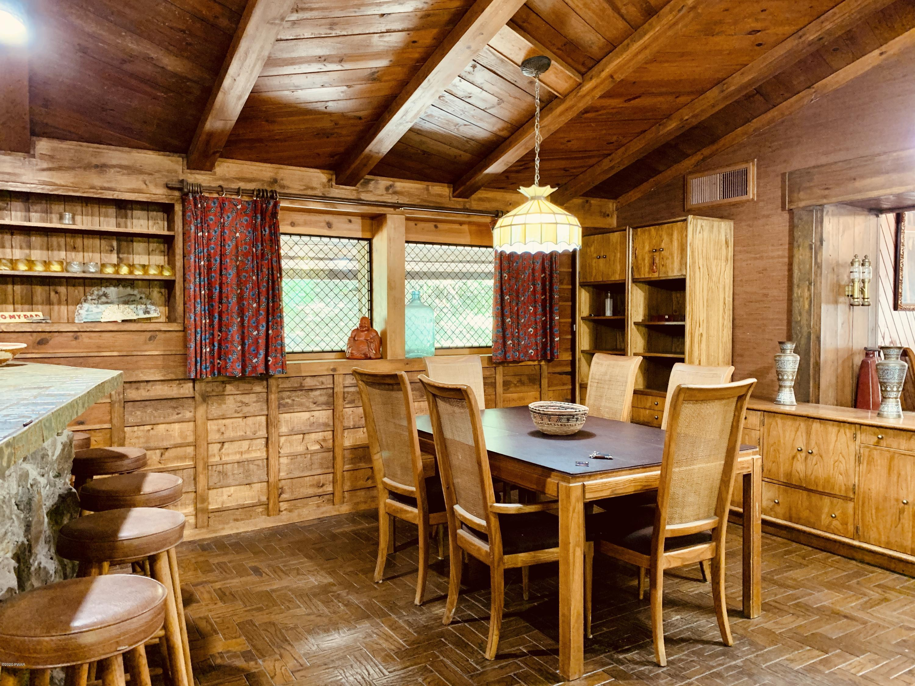 741 Raymondskill Road Milford, PA 18337 - Photo 25 of 66 Large Dining Room