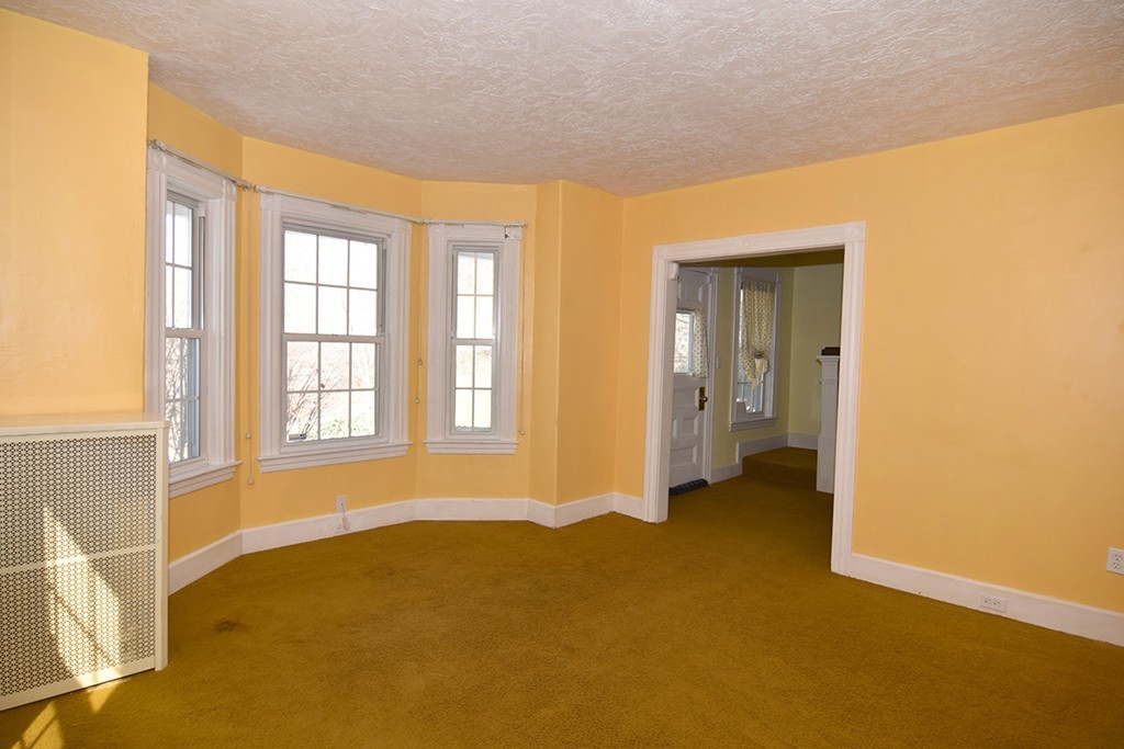 3 Naples Road Worcester, MA 01606 - Photo 7 of 25
