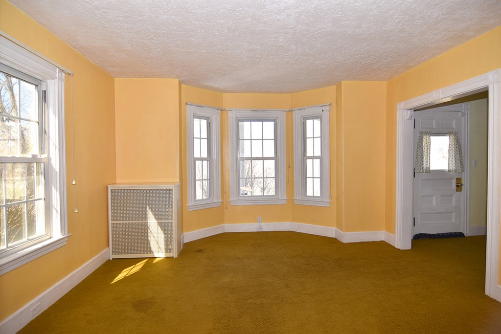3 Naples Road Worcester, MA 01606 - Photo 8 of 25
