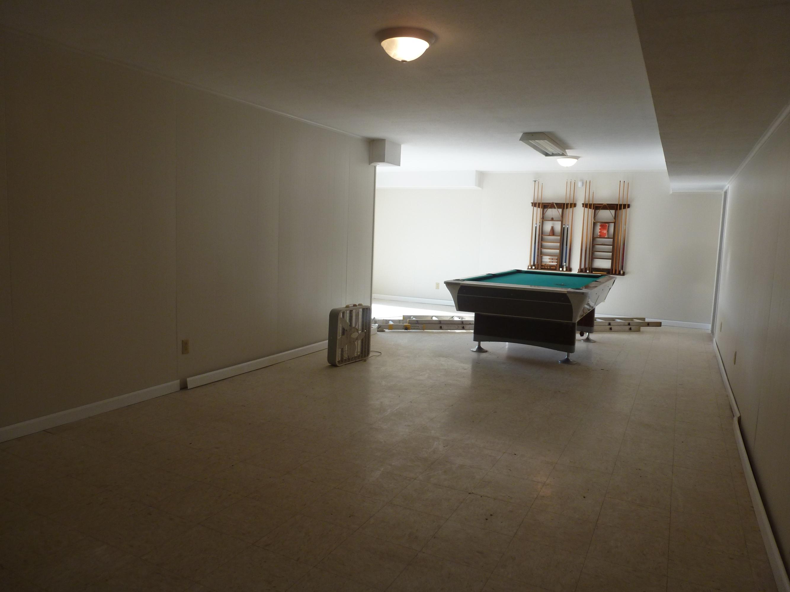 104 Baker Lane Oak Ridge, TN 37830 - Photo 11 of 23 Huge Basement Rec Room