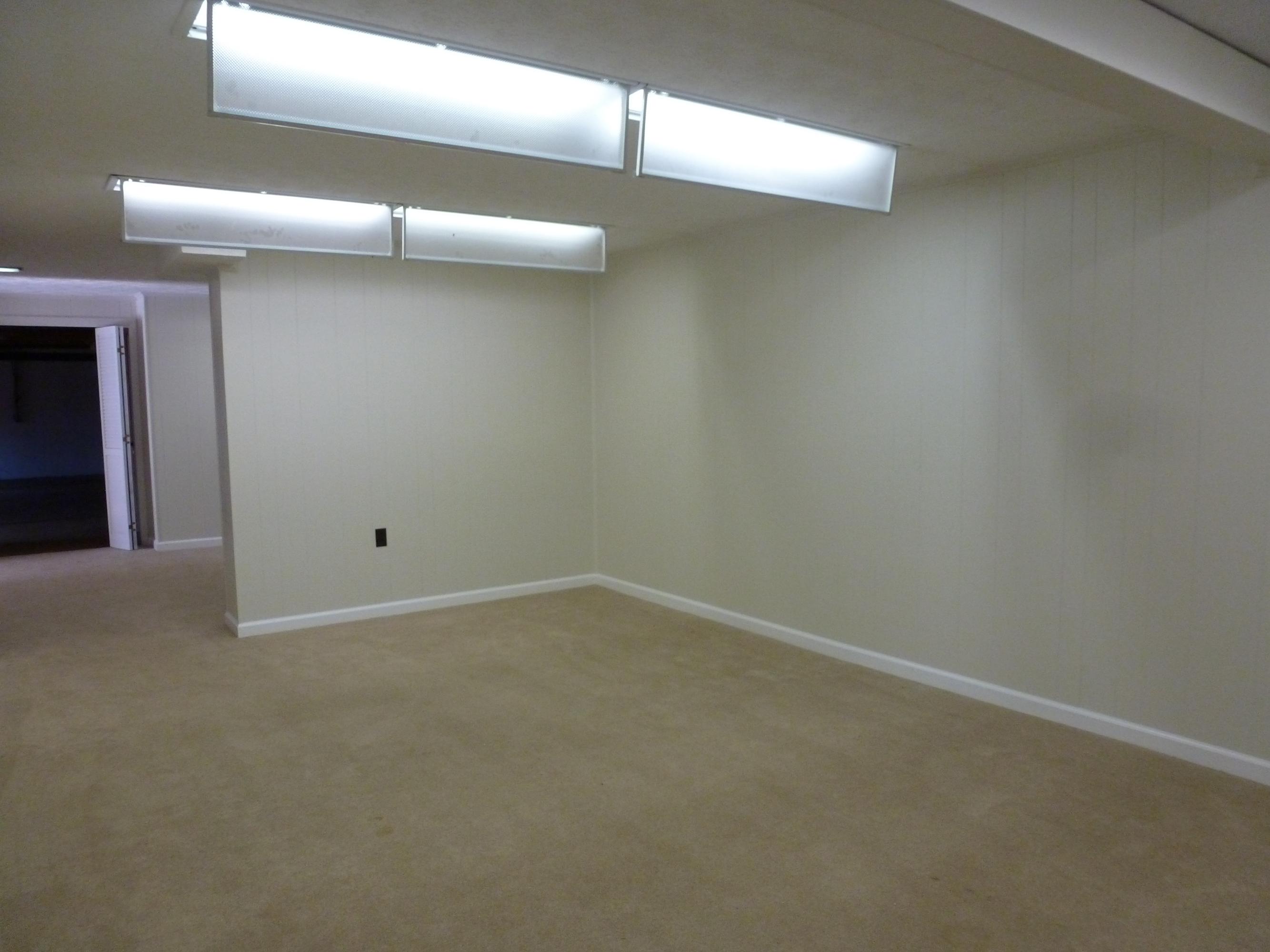 104 Baker Lane Oak Ridge, TN 37830 - Photo 12 of 23 Family Room (1)