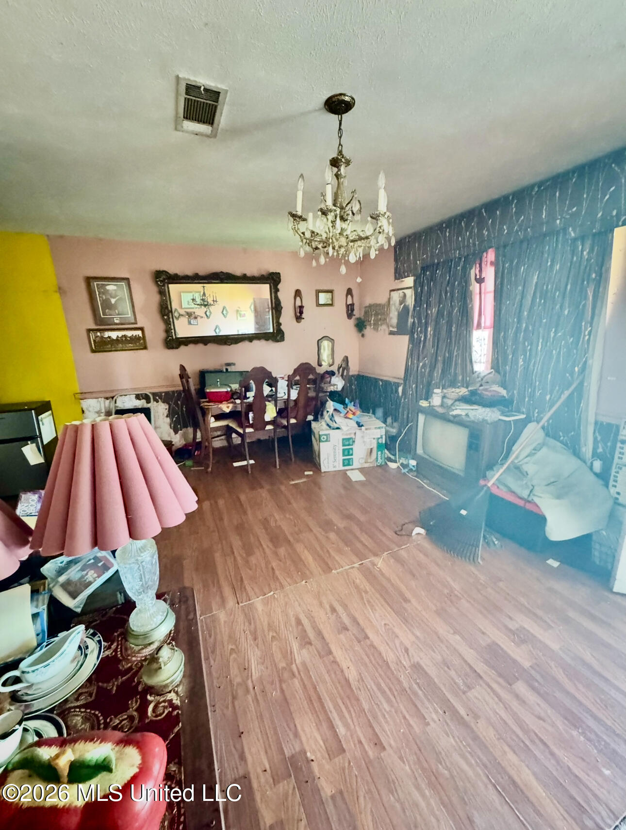 713 Roby Street Canton, MS 39046 - Photo 5 of 15 IMG_7627