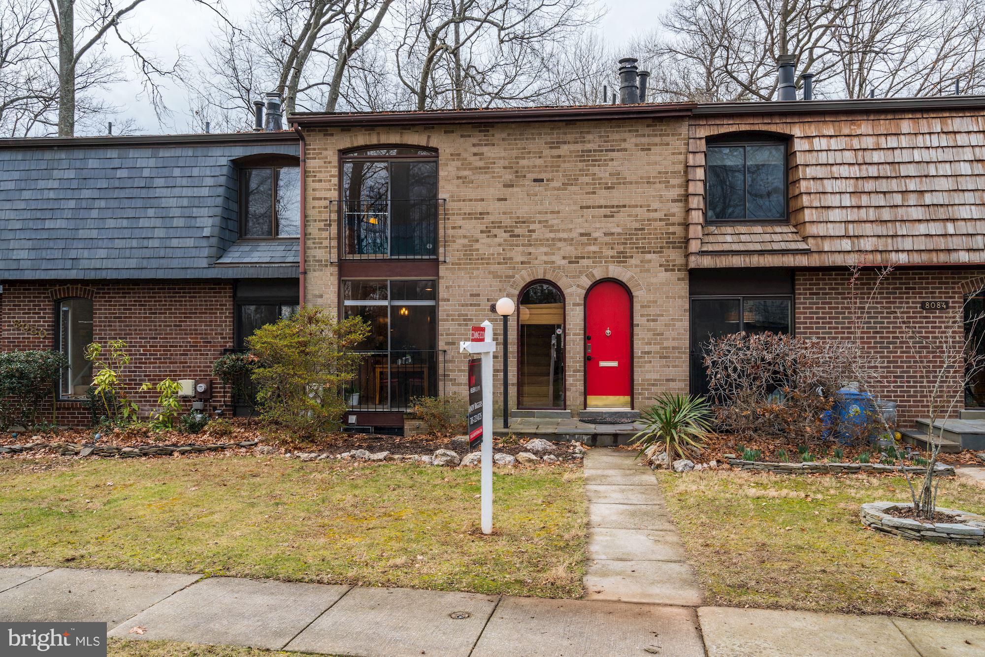 8082 Inverness Ridge Road Potomac, MD 20854 - Photo 2 of 31 8082 Inverness Ridge Road