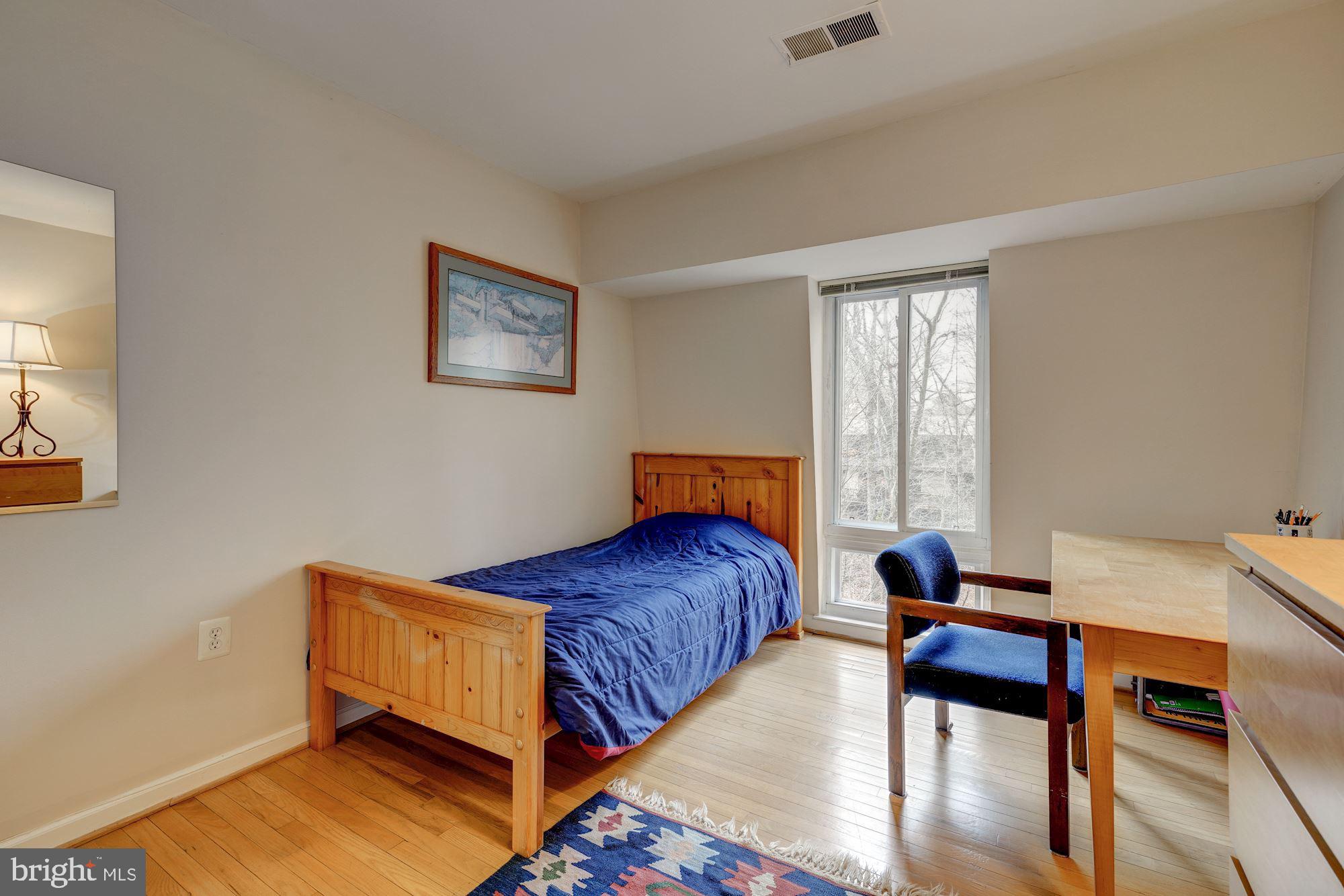 8082 Inverness Ridge Road Potomac, MD 20854 - Photo 23 of 31 Bedroom 3