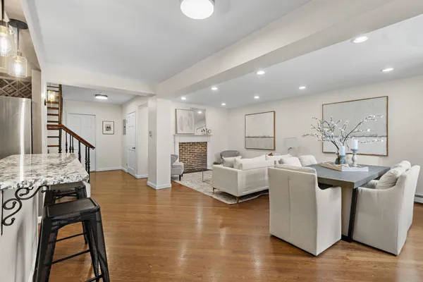 $1,199,000 | 412 Washington Street, Unit 1B, Hoboken, NJ 07030