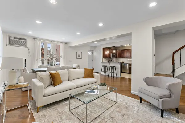 $1,199,000 | 412 Washington Street, Unit 1B, Hoboken, NJ 07030