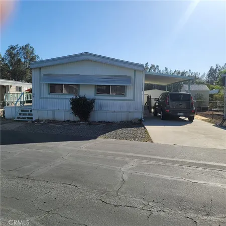 $48,900 | 21601 Canyon Drive, Unit 16, Wildomar, CA 92595