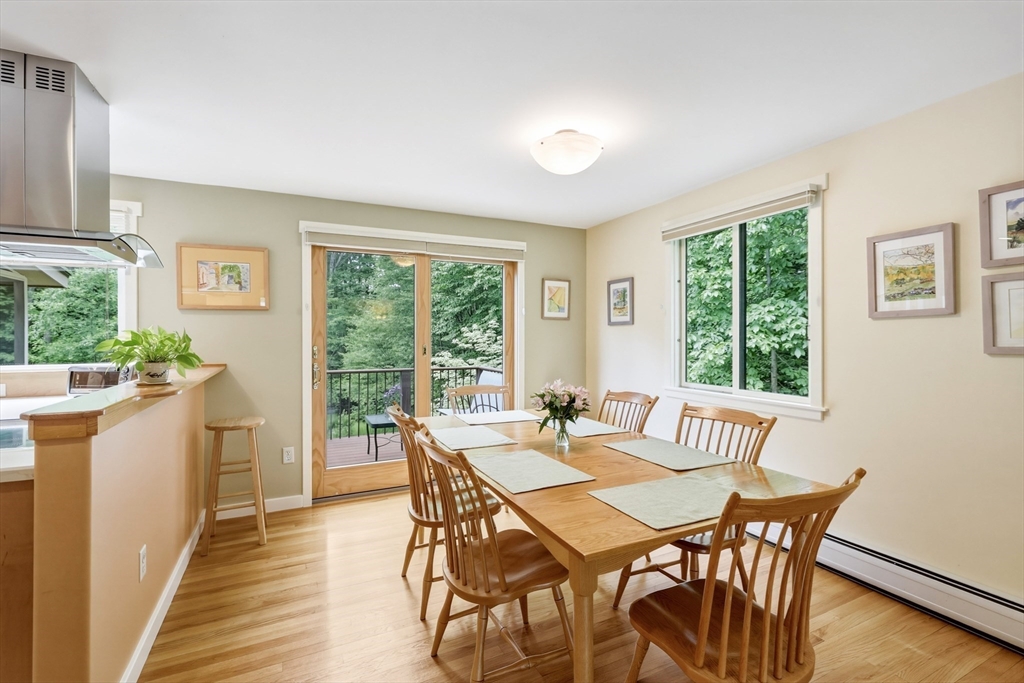 43 Aubinwood Road Amherst, MA 01002 - Photo 9 of 42