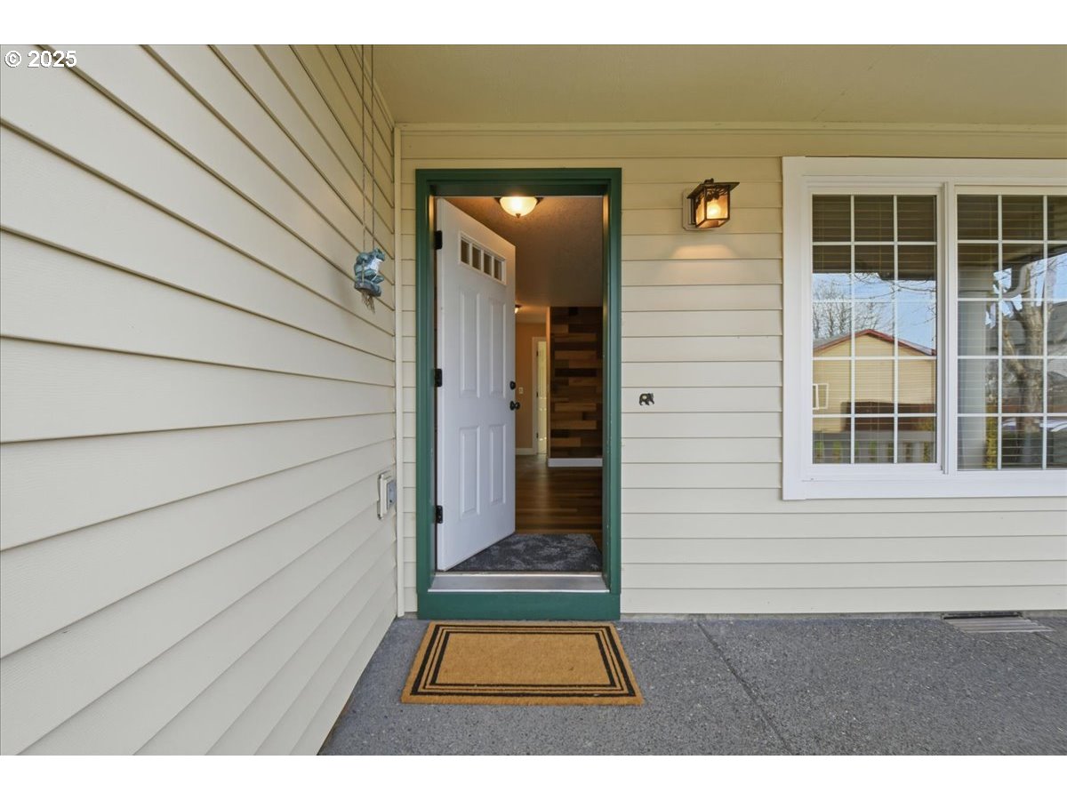 2519 Northwest 13th Street Battle Ground, WA 98604 - Photo 3 of 43