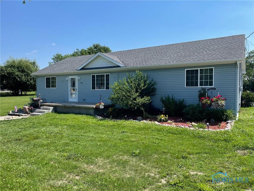 921 Patchen Road Oregon, OH 43616 - Photo 11 of 44 Gallery Image 11