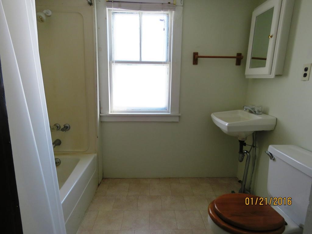 2 Canterbury Road Chichester, NH 03258 - Photo 10 of 23